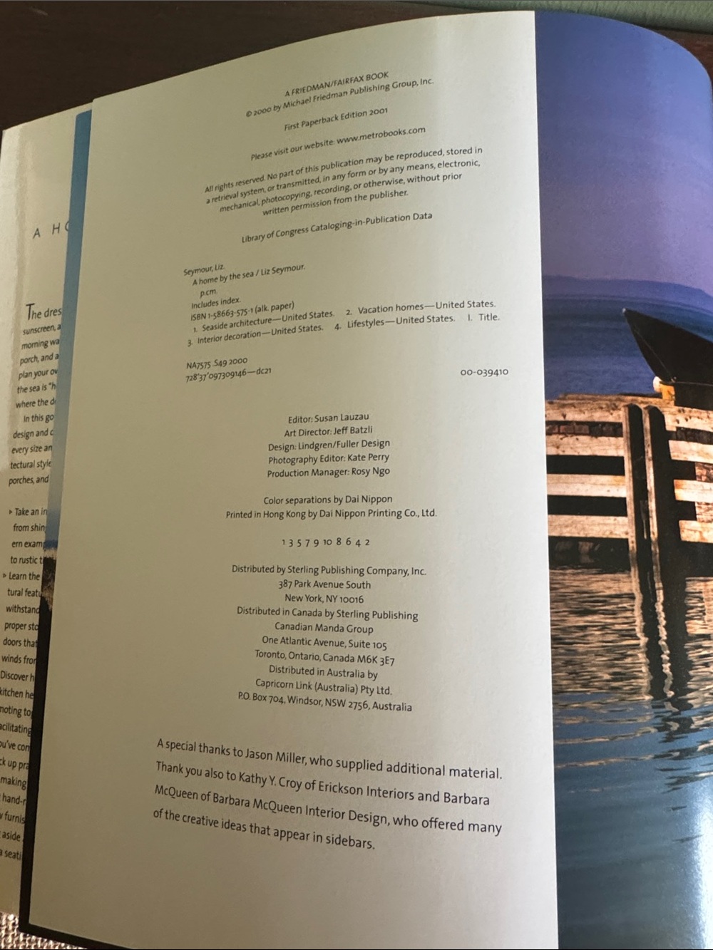A Home by the Sea Coffee Table Book 2001 Liz Seymour Beach Decor Softcover - Picture 5 of 11